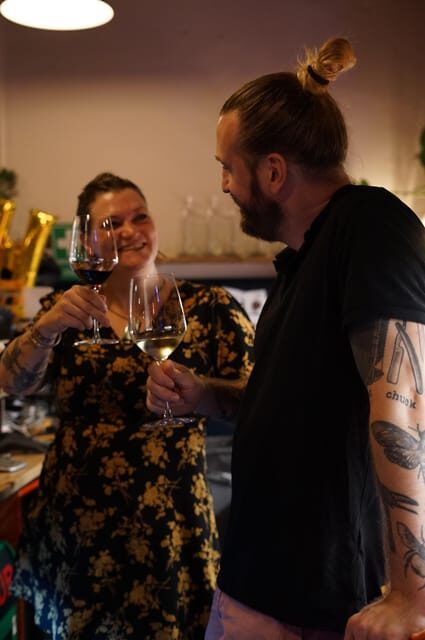 8-Tier Hungarian Wine Tasting in a Cozy Downtown Wine Bar - Eight Wines, One Cozy Room: What to Expect at Bortodoor