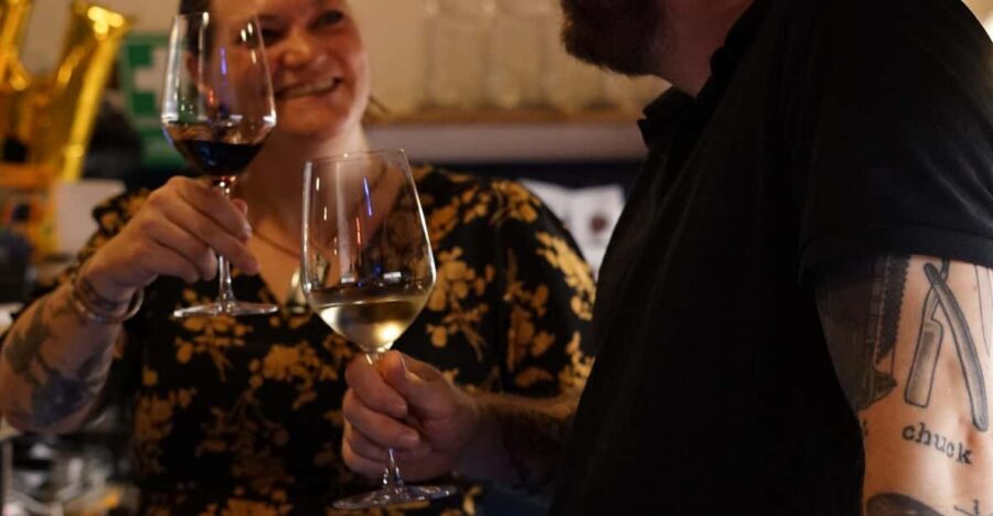 8-Tier Hungarian Wine Tasting in a Cozy Downtown Wine Bar - Timing and Pacing: Why It Can Feel Like More Than Two Hours