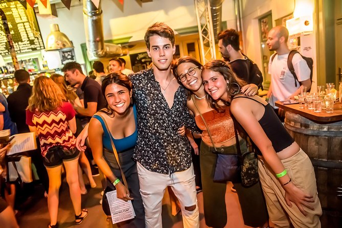 Bingo Bar Crawl - English host and group vibe: the human factor