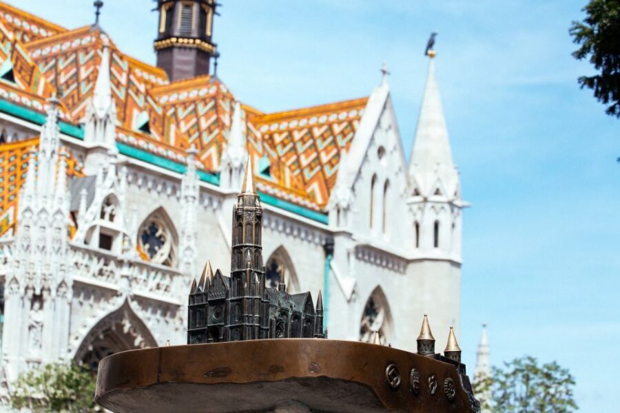 Budapest: 1.5-Hour Private Kick-Start Tour with a Local - National Museum to Váci Street: The Fast Route to Big Sights