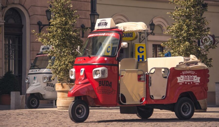 Budapest: 2-Hour Private TukTuk Tour - PIAGGIO Comfort, Weather Reality, and Photo-Stop Tips