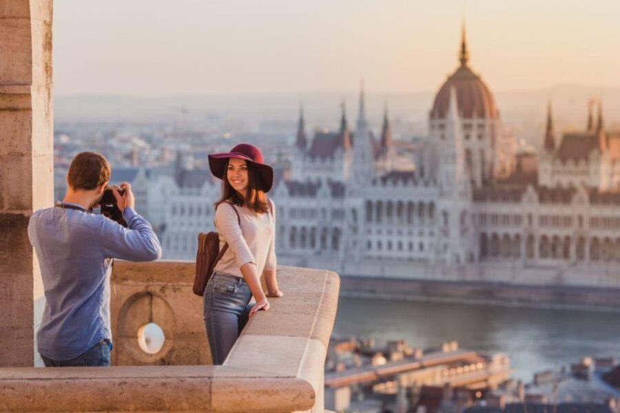 Budapest: 3-Hour Grand City Tour and Castle Walk - Heroes’ Square: the one stop that instantly reads as Budapest