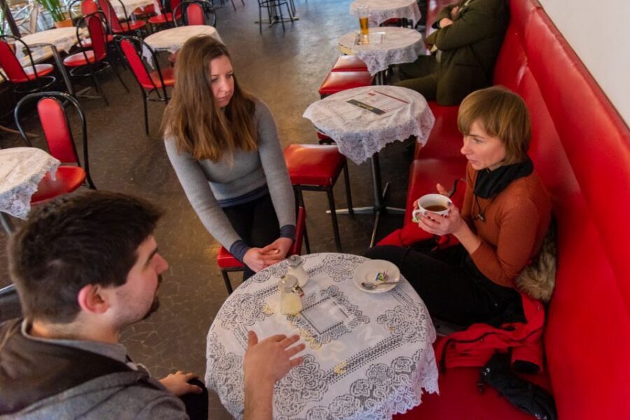 Budapest: 3-Hour Walking Tour About Communism (Small Group) - Who should book this communist Budapest tour?