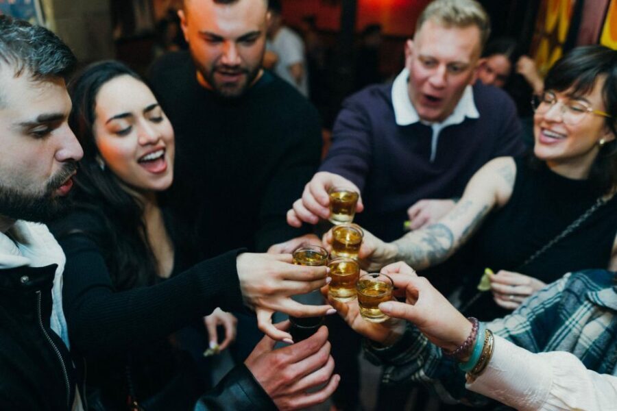 Budapest: Bar Crawl with a Local Guide - Should you book the Budapest Tipsy Tour?
