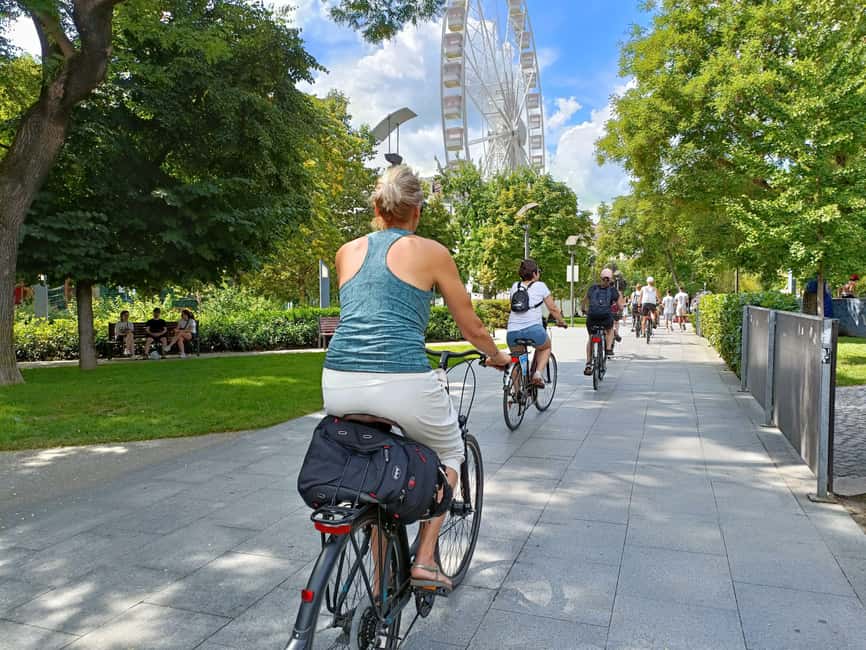 Budapest Bike Tour with a Hungarian Goulash - Start line in central Budapest: what happens before you roll