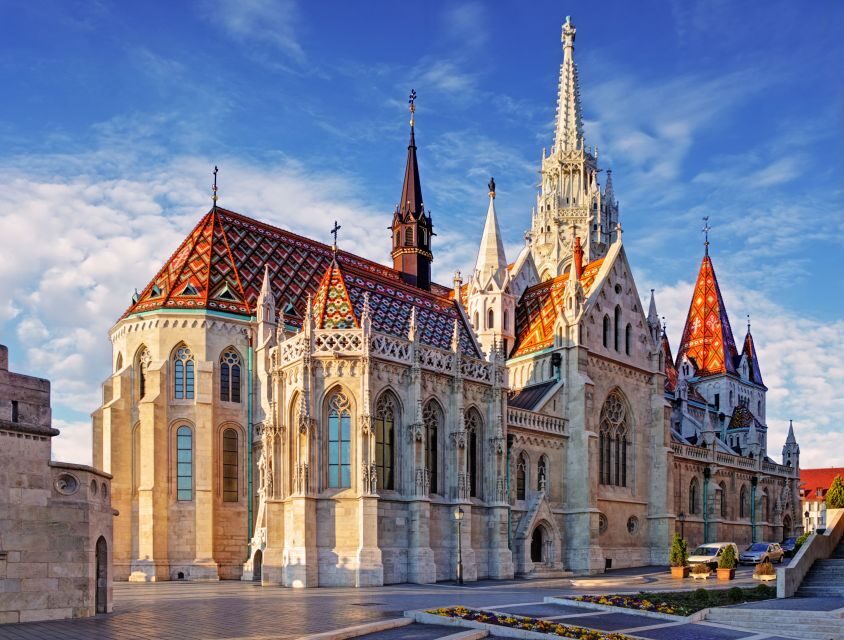 Budapest: Buda Walking Tour - Royal Palace and the President’s Palace views: seeing power without the ticket line