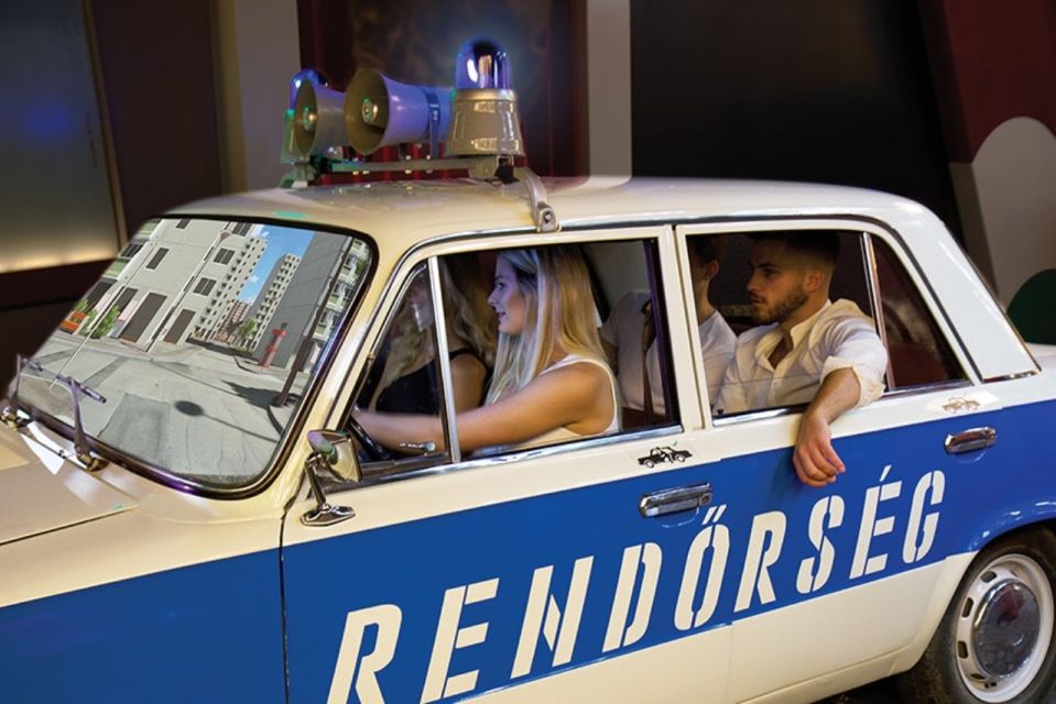 Budapest: Budapest Retro Interactive Museum Ticket - The LADA police car and classic vehicle role-play
