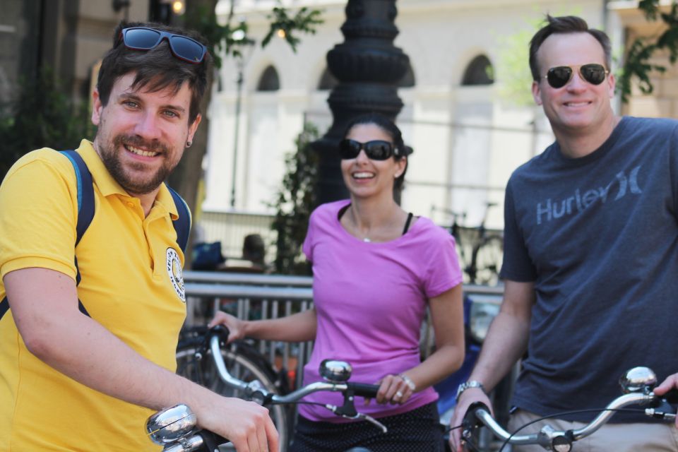 Budapest: City Bike Tour with Coffee Stop - UNESCO Castle District panorama: the stop you’ll remember