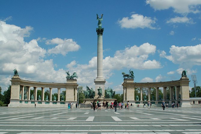 Budapest City Sightseeing Half-Day Tour - Gellért Hill Citadel: short stop, big view payoff