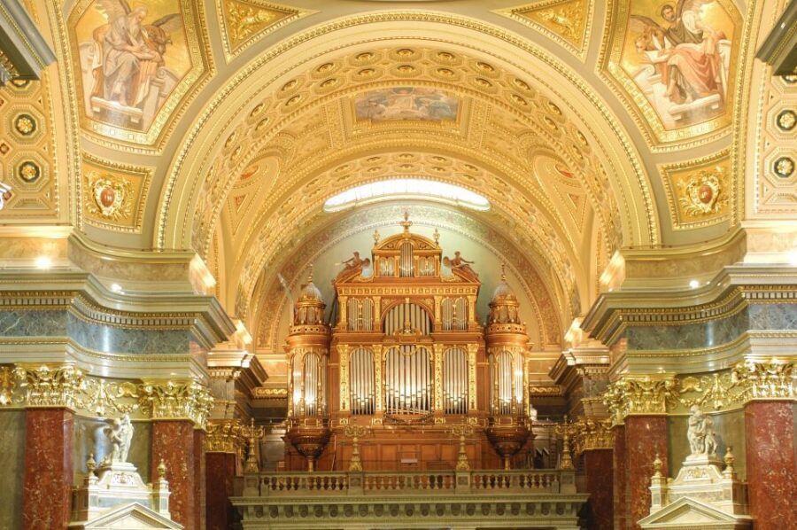 Budapest: Classical Music Concerts in St Stephen's Basilica - Seating Classes, VIP Reality, and What You’re Actually Paying For