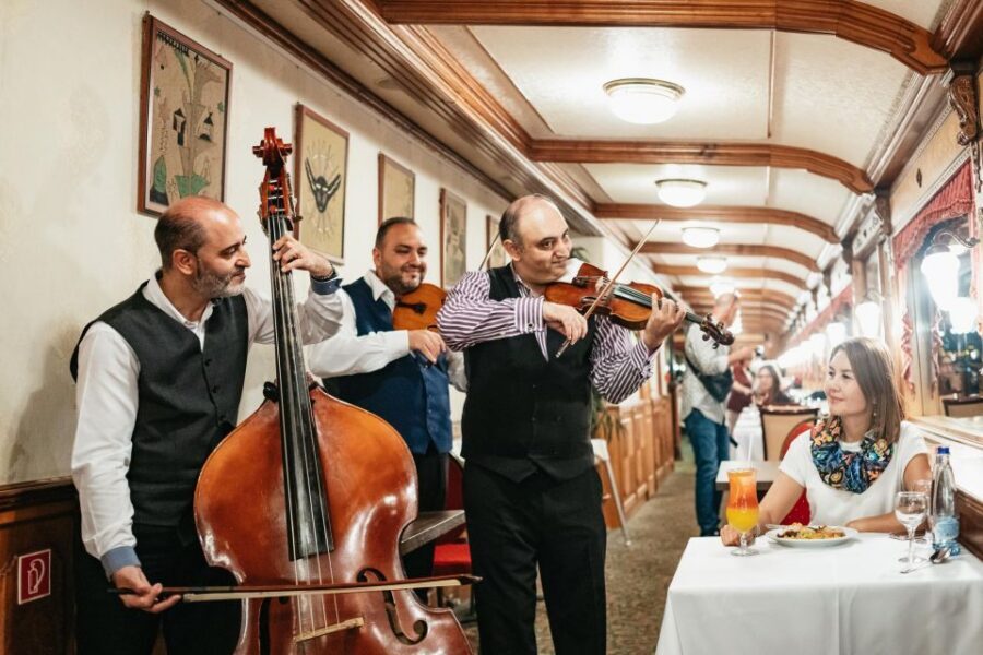Budapest: Danube River Cruise with Dinner and Prosecco - Who this cruise suits (and who should skip it)