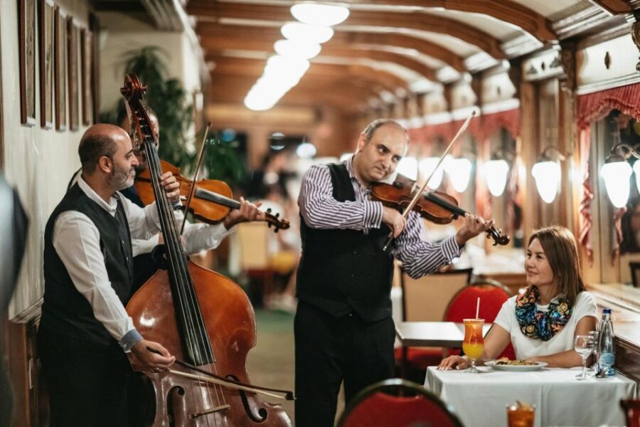 Budapest: Evening Cruise including Drinks and Live Music - Practical Logistics That Matter on the Night