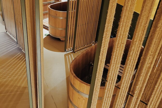 Budapest Exclusive Thermal Spa LUKACS LUXURIOUS PRIVATE BEER BATH - When It Feels Calm vs When It Feels Loud