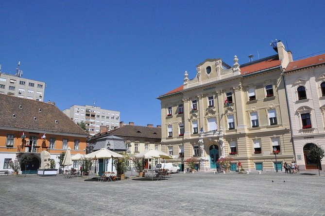 Budapest Food Tour in Obuda with 8+ Tastings of Hidden Food Gems - Stop 2: Danube River Views That Actually Place You