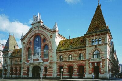 Budapest Great Market Hall Chef‑Led Private Tasting Tour - How the chef guide turns paprika into a real story