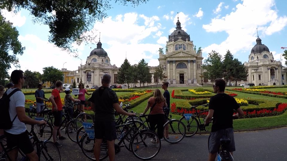 Budapest Highlights Bike Tour with a local guide - Meet at Rumbach Sebestyén u. 10 and Start Smooth