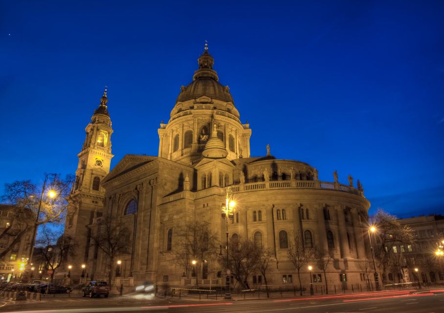 Budapest: Organ Concert in St. Stephen's Basilica - The full musical arc: from Mozart Fantasie to Bach’s Toccata and Fugue