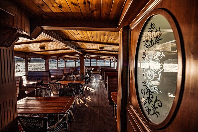 Budapest Paddle Steamer Danube Cruise with Tokaj & Audio Guide - Why this paddle steamer cruise feels more “Budapest” than just a sightseeing boat