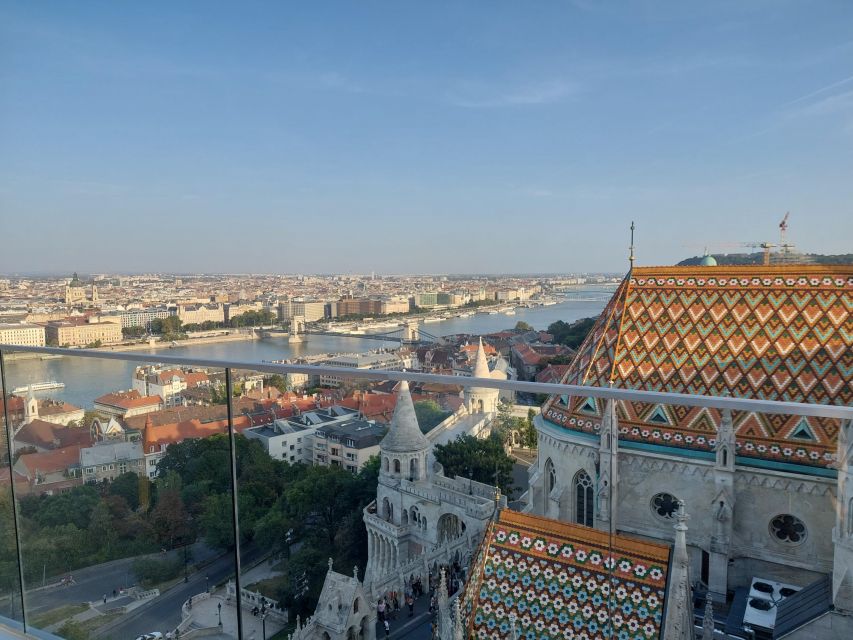 Budapest: Private City Tour with Local Guide - Jewish Quarter and museum area stops: context without pressure