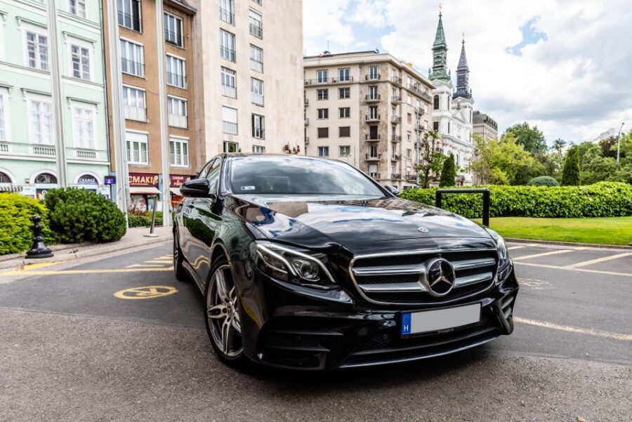 Budapest: Private Luxury Sightseeing Tour - Chain Bridge to Buda: Castle District Views With a Real Plan