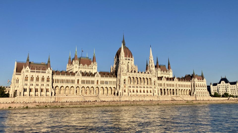 Budapest: Private Sightseeing Tour by car - Your Guide: What Makes This Tour Feel Worth It