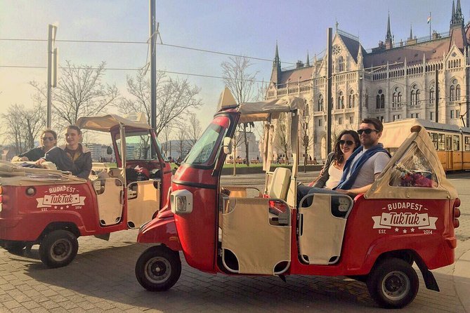 Budapest Private Tuk Tuk Half-Day Tour - Gellért Hill and Citadella Views: Baths, Freedom Statue, and a Strange Philosophers Meeting