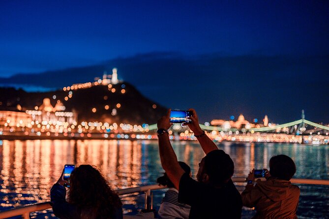 Budapest River Cruise with 1 Free Tokaj Frizzante and Audio Guide - Finding Március 15. tér and boarding Duna fast