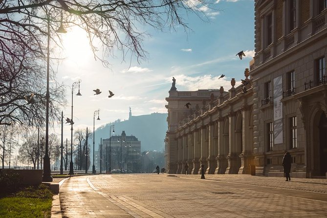 Budapest Romantic Private Tuk Tuk Tour - Gellért Hill, Citadella, and the Freedom Statue angles