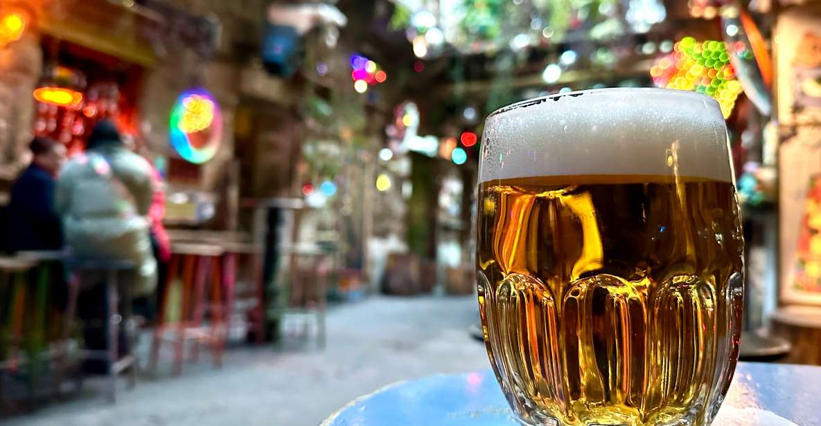 Budapest: Ruin Bar Tour - Start point by the Synagogue ticket office: get your bearings fast