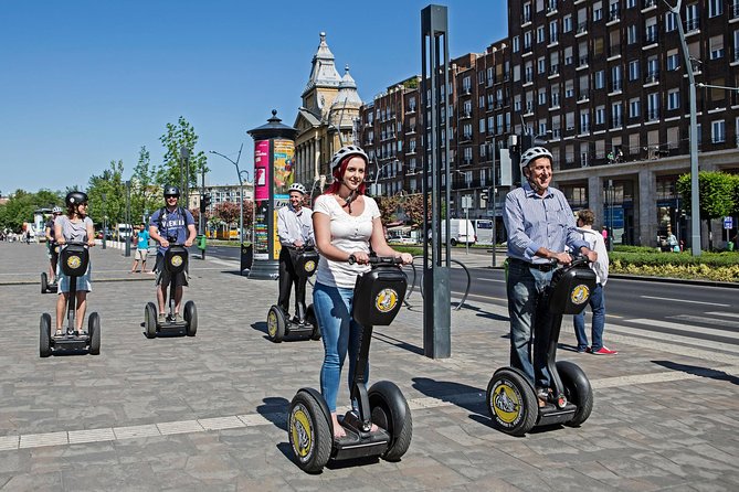 Budapest Segway Tour - Meeting at Yellow Zebra and what to wear for year-round rides