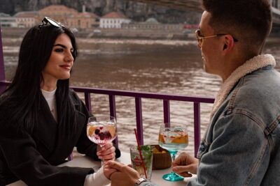 Budapest Sightseeing with Drink Included - Buda’s skyline highlights: Castle Hill, Fisherman’s Bastion, and Palace of Art