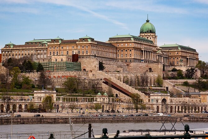 Budapest Sightseeing with Drink Included - Gellért Hill and Elisabeth Bridge: the view that pulls people back in