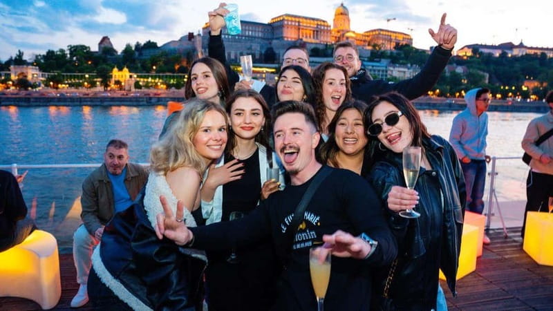 Budapest: Sip and Sail River Cruise with Unlimited Prosecco - Key highlights to know before you go