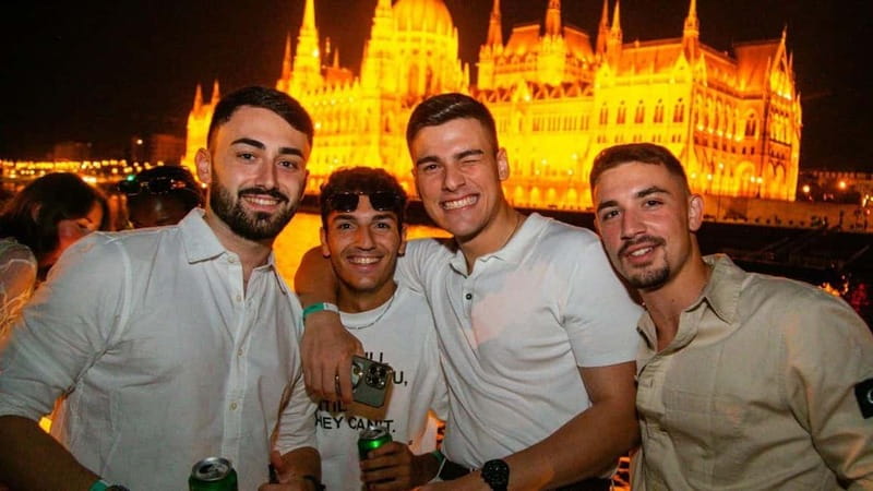 Budapest: Sip & Sail Danube Cruise with Unlimited Beer - How long you’re really on the water (and why it feels shorter in a good way)