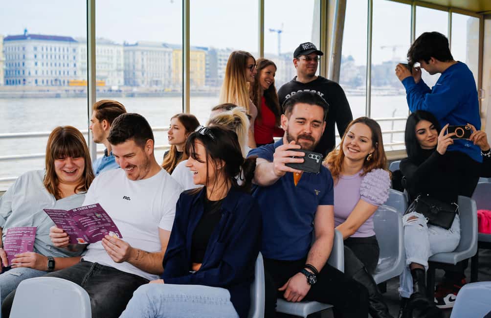 Budapest: Skyline Sightseeing Cruise with Parliament View - Skyline Sightseeing Cruise: What This 1 Hour Really Gives You