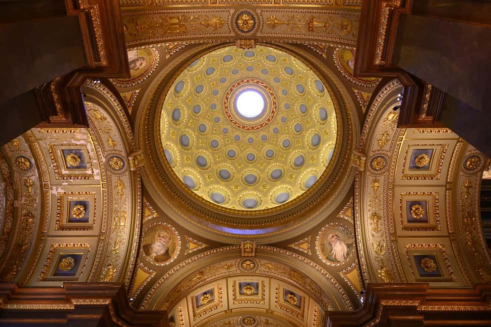 Budapest: St. Stephen's Basilica Entry with Terrace Option - Value check: what your $9 gets you, and when the terrace upgrade pays off