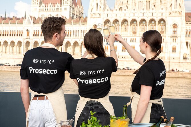 Budapest: Unlimited Prosecco, Beer & Aperol Spritz Cruise - Key highlights you’ll feel right away