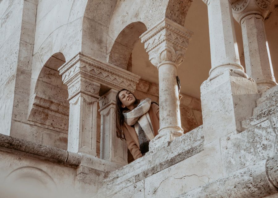 Budapest: Vacation Photographer to collect great memories - A 90-Minute Photo Session With Attila on Castle Hill