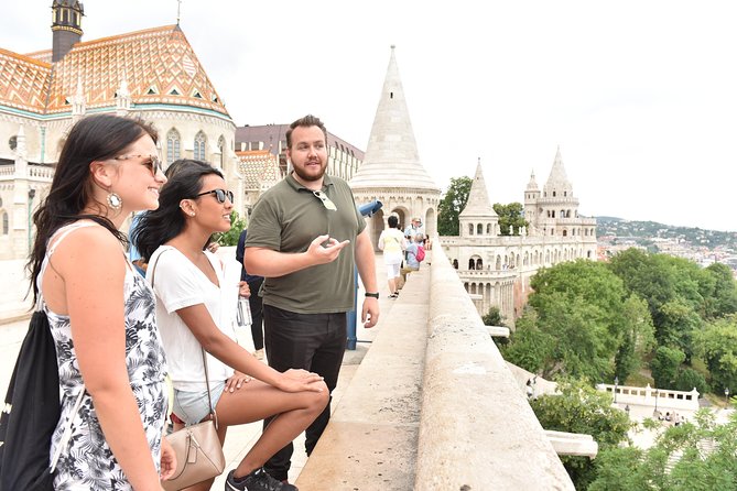 Castle District tour with Matthias Church Ticket & Cake & Coffee - Coffee and traditional cake: the break that makes the history stick