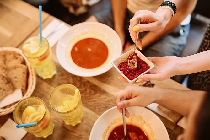 Central Budapest Food Walking Tour with Drinks Included - What you’ll actually eat and drink (with real Hungarian lineup)