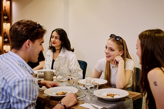 Central Budapest Food Walking Tour with Drinks Included - Walking pace and route logic: what to expect on your feet