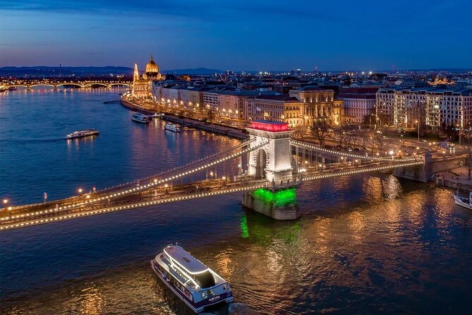 Cocktail Cruise and City Views on the Danube in Budapest - Timing: Why Sunset or Later Works Best