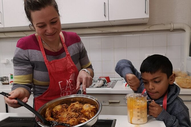 Easy Cooking Class Budapest - with Market Walk (local wine & pálinka included) - What You’ll Cook: Classic Hungarian Dishes in a 4-Course Meal