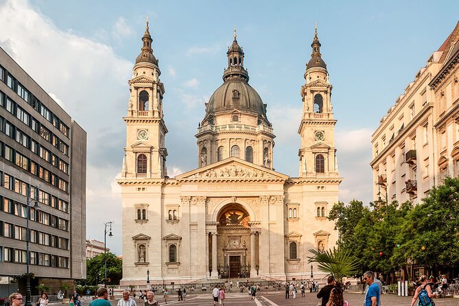 Essential Walking Tour - The walking pace: how to plan your day around it