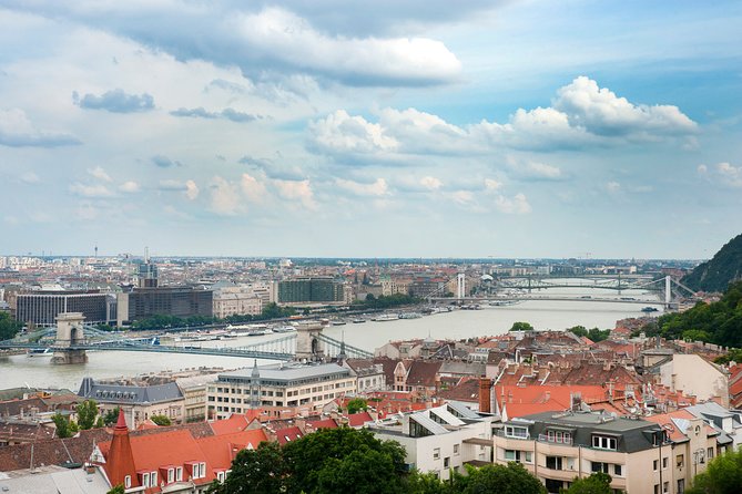 Guided Tour in Budapest Castle District - Stop 2: Sandor Palace and the President’s Guards