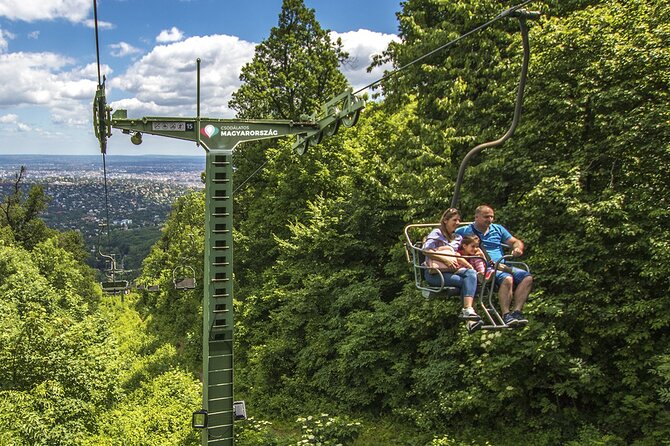 Hiking + Chairlift ride + viewpoints in Budapest - Elizabeth Lookout Rooftop: 360° Views and the 40–50 km Weather Test
