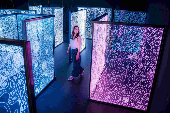 IKONO Budapest - Immersive Experience - Entering the Spaces: How the 12-Room Journey Works