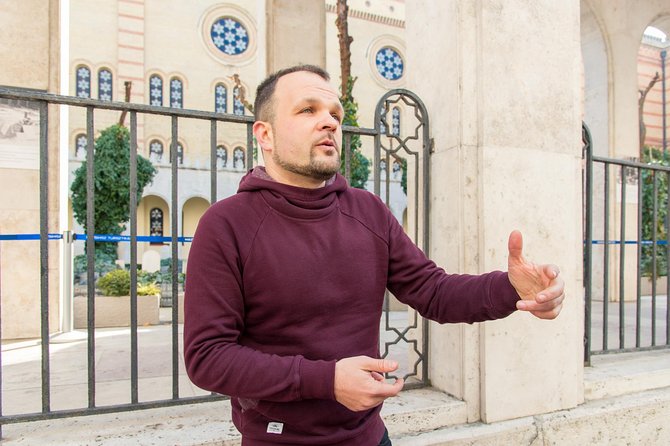 Jewish Heritage in Hungary with a Historian - Small group size and pace: easy to ask, easy to listen