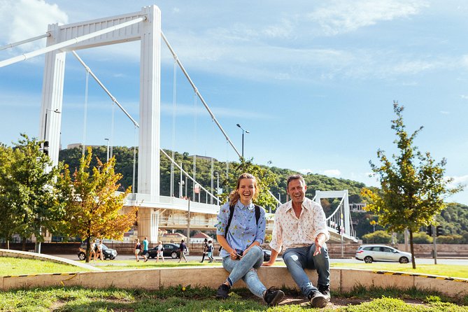 Private City Kickstart Tour: Budapest - Price and value: $71.35 per person for a guide-led start
