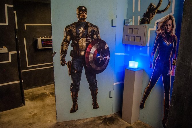 Private Escape Game Experience in Budapest - One Hour, One Team: The Escape Game Basics